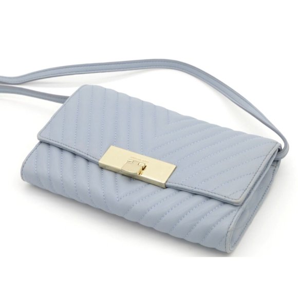 MICHAEL KORS Powder Blue Lamb Leather Clutch Leather Bag Handbag Purse Gold Trim